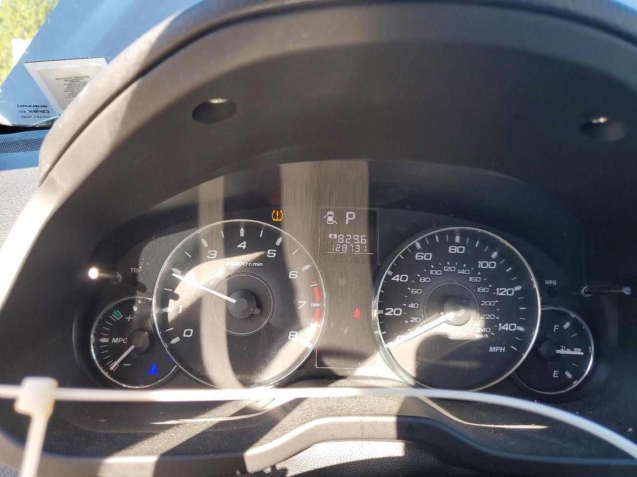 2012 SUBARU Legacy
