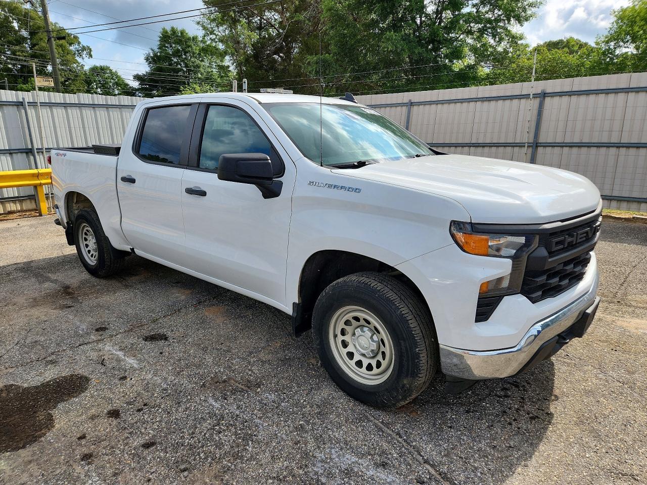 2023 CHEVROLET Silverado