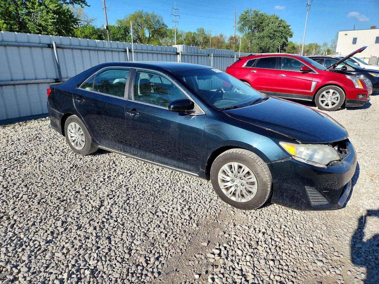 2012 TOYOTA CAMRY