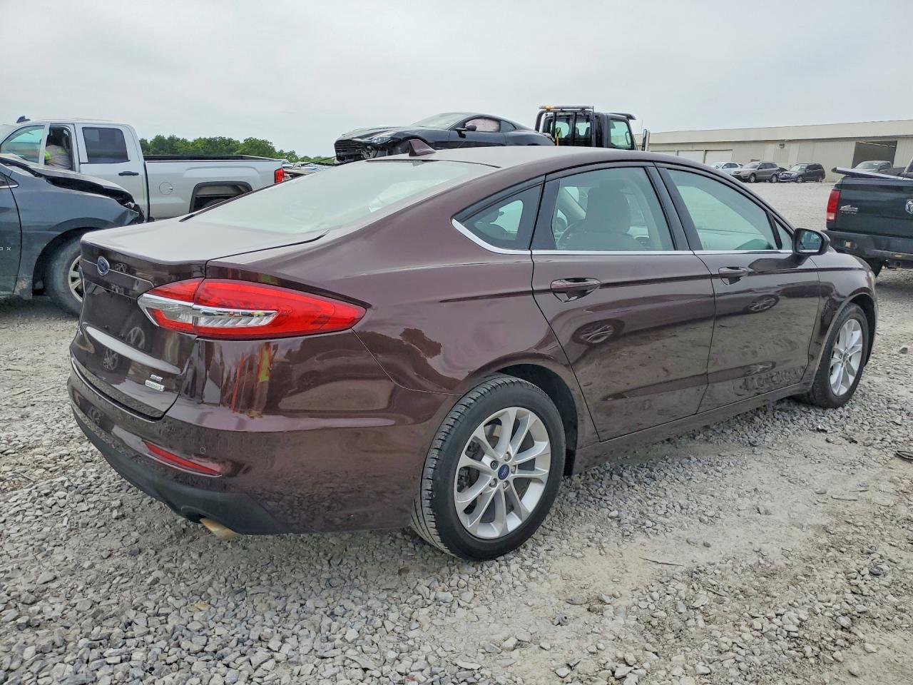 2019 FORD FUSION