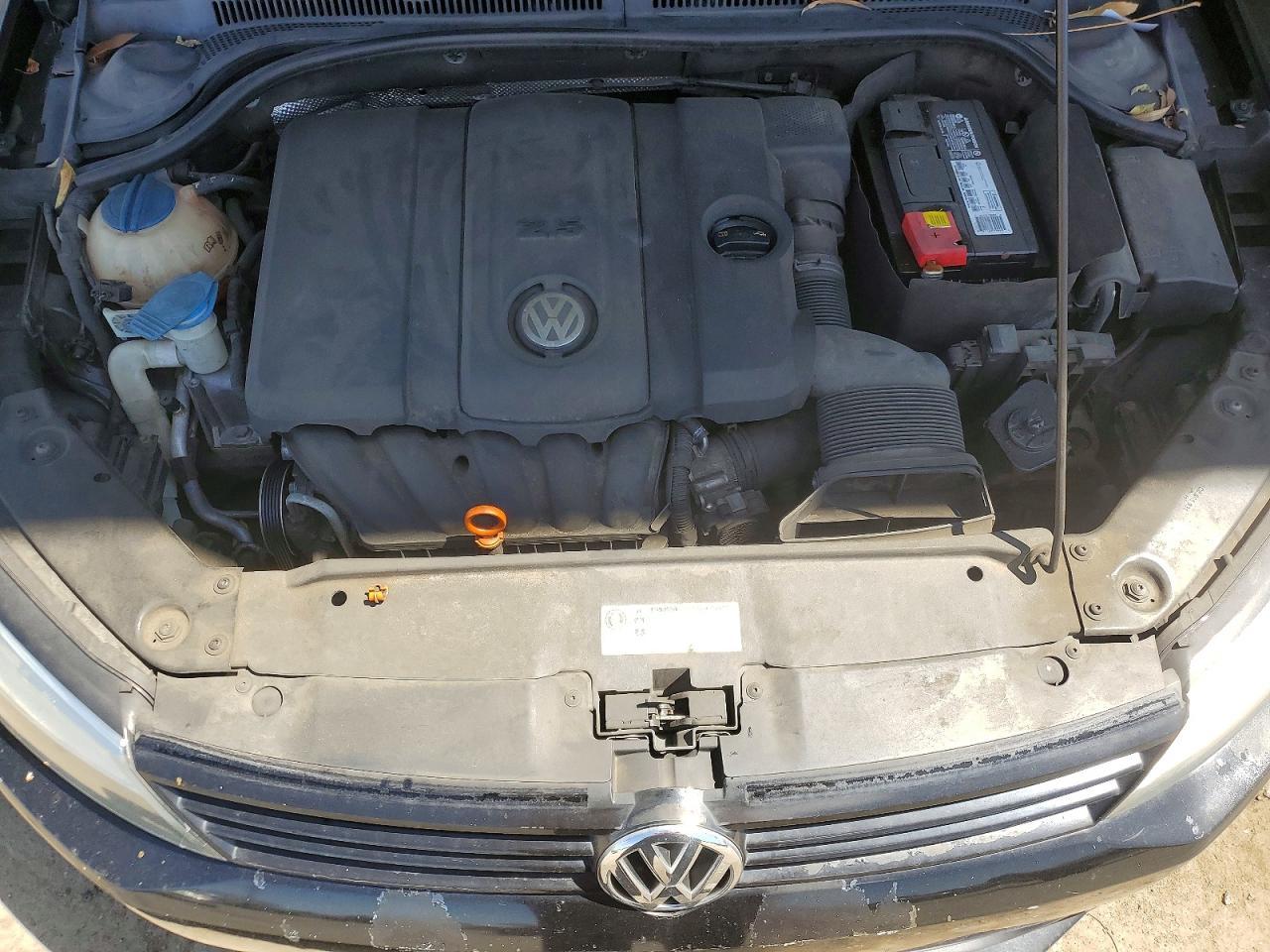 2012 VOLKSWAGEN JETTA