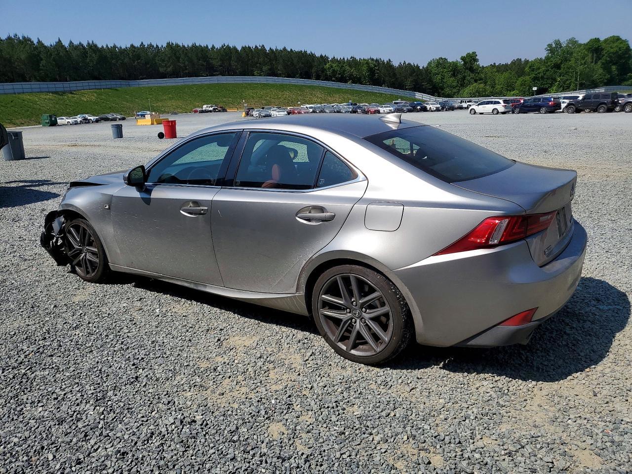 2016 LEXUS IS 200t