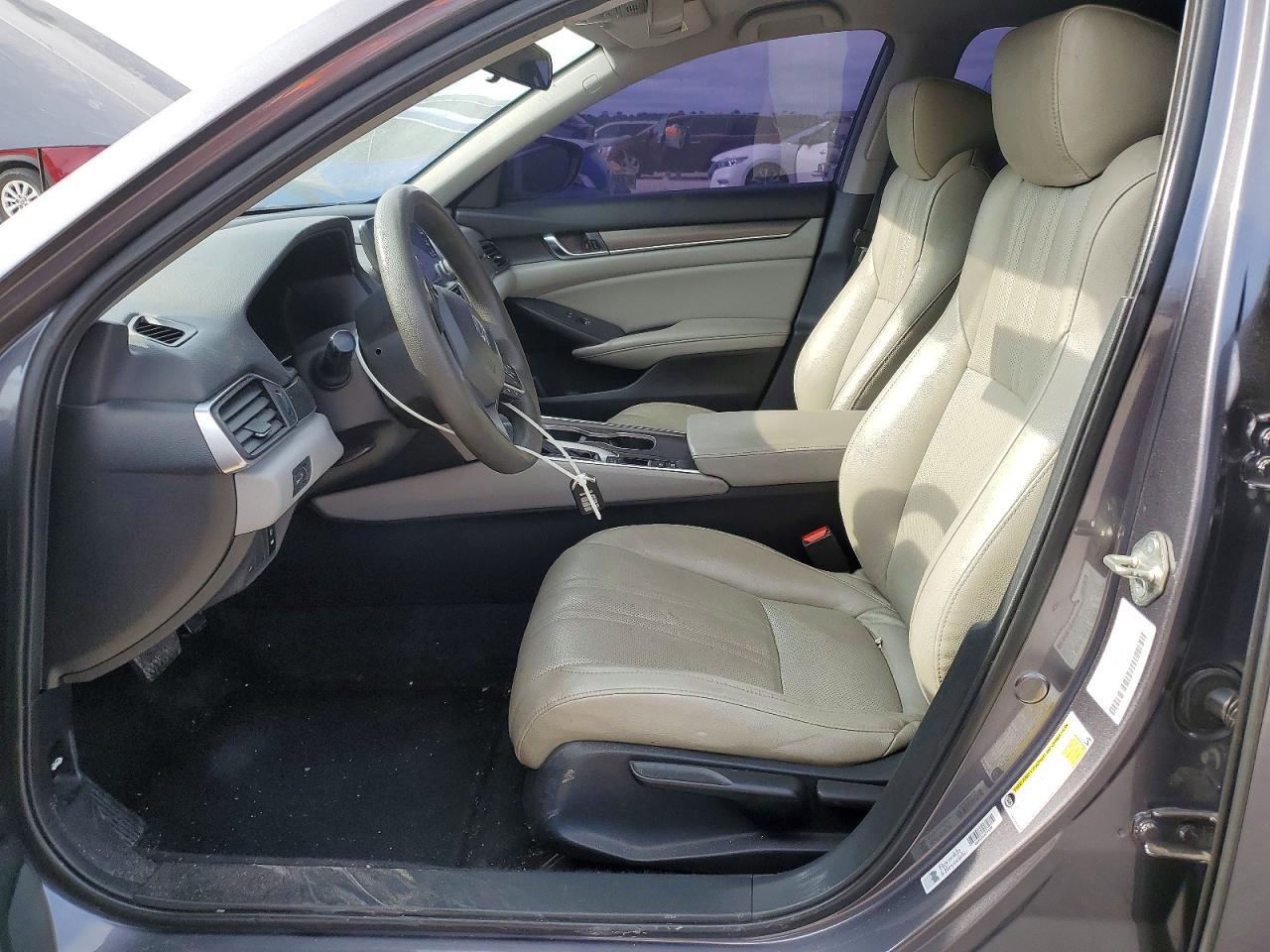 2019 HONDA ACCORD