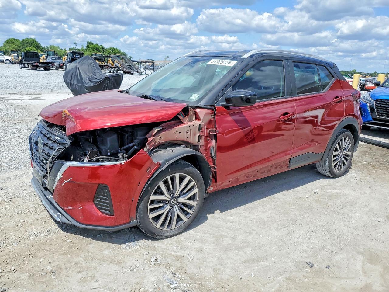2021 NISSAN KICKS