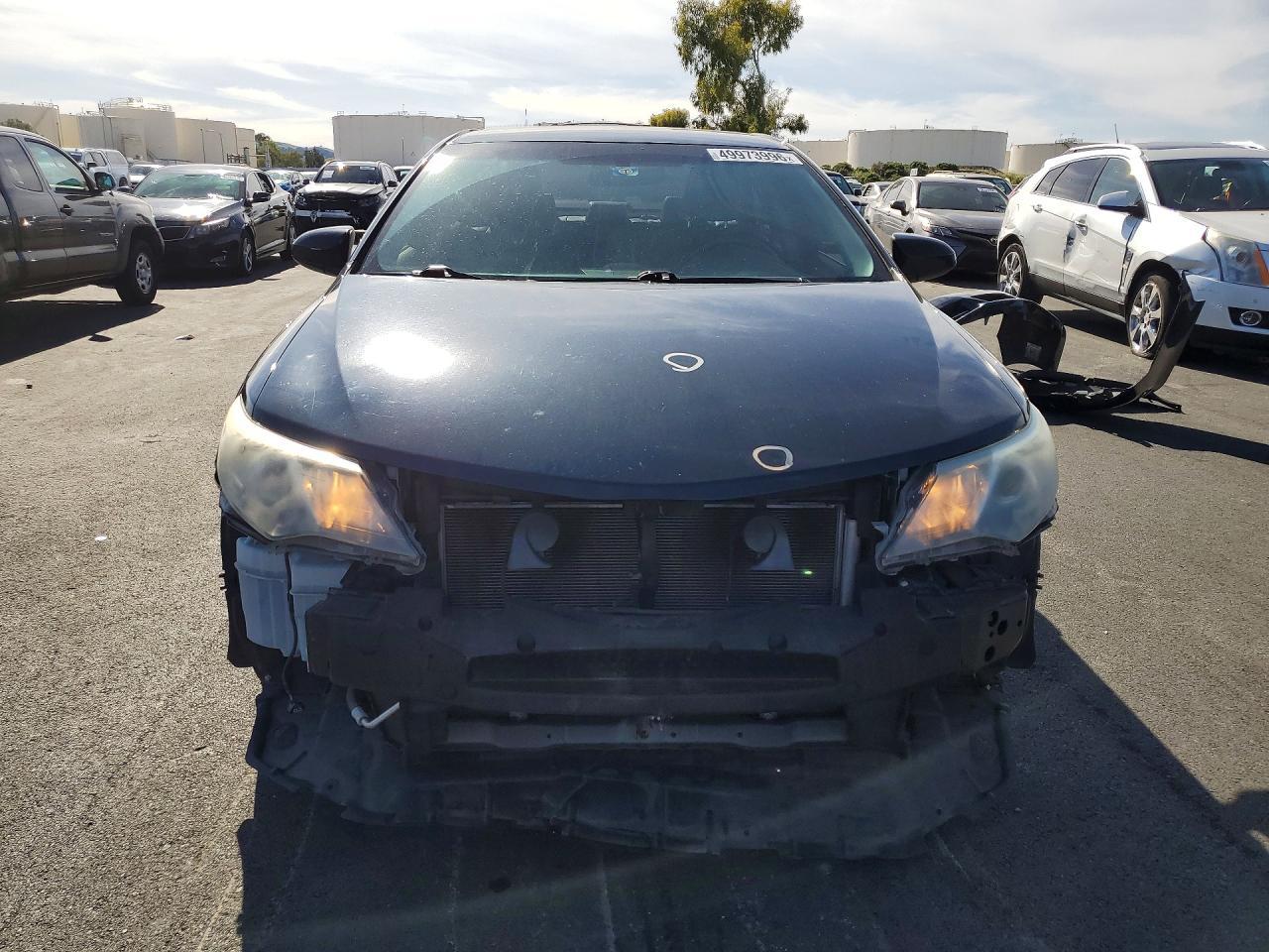 2014 TOYOTA CAMRY