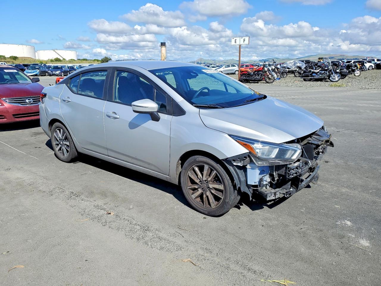 2021 NISSAN VERSA