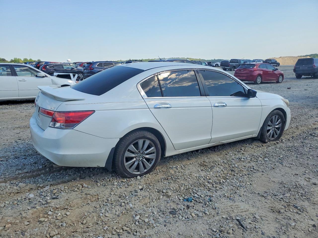 2011 HONDA ACCORD