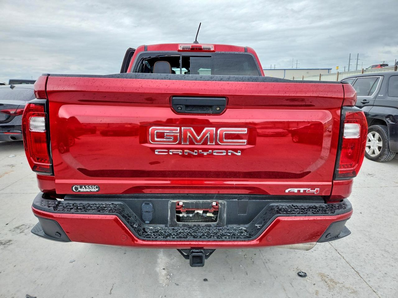 2024 GMC CANYON