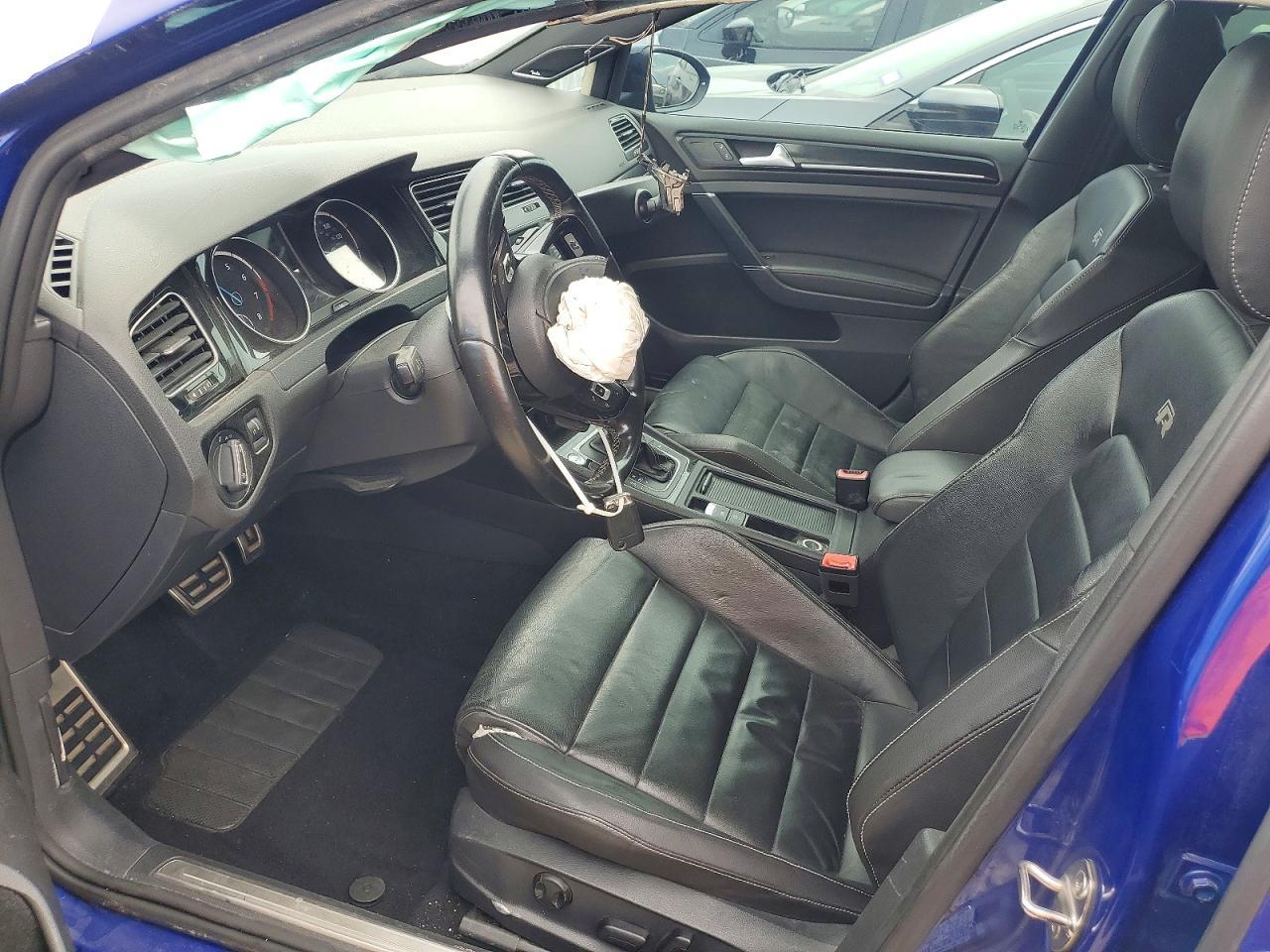 2017 VOLKSWAGEN Golf R