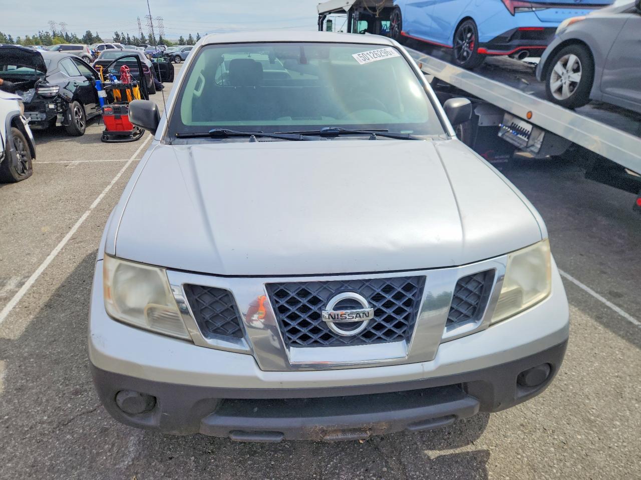 2012 NISSAN Frontier