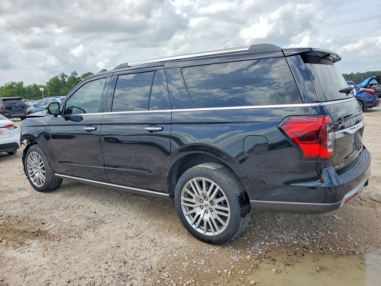 2024 FORD Expedition