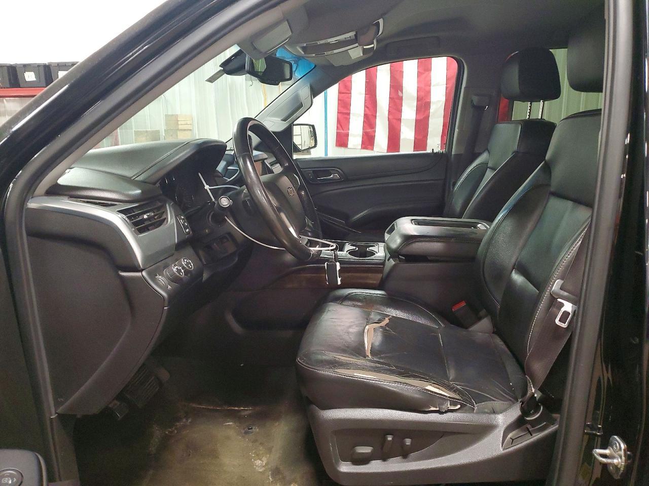 2015 CHEVROLET Suburban