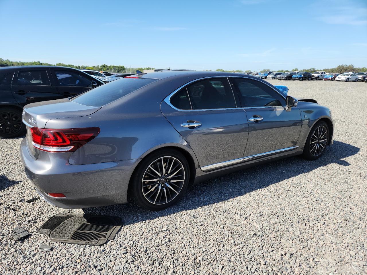 2013 LEXUS LS 460