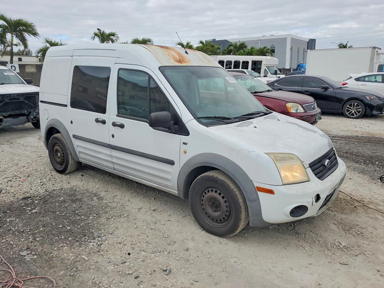 2013 FORD TRANSIT CONNECT