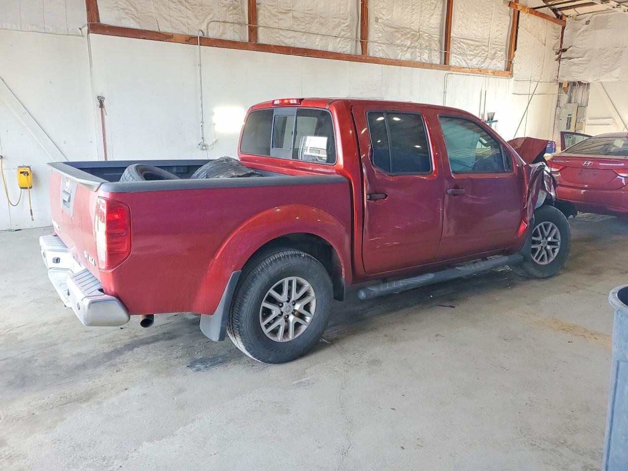 2015 NISSAN Frontier