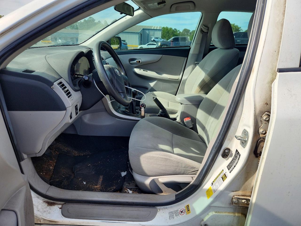 2012 TOYOTA COROLLA