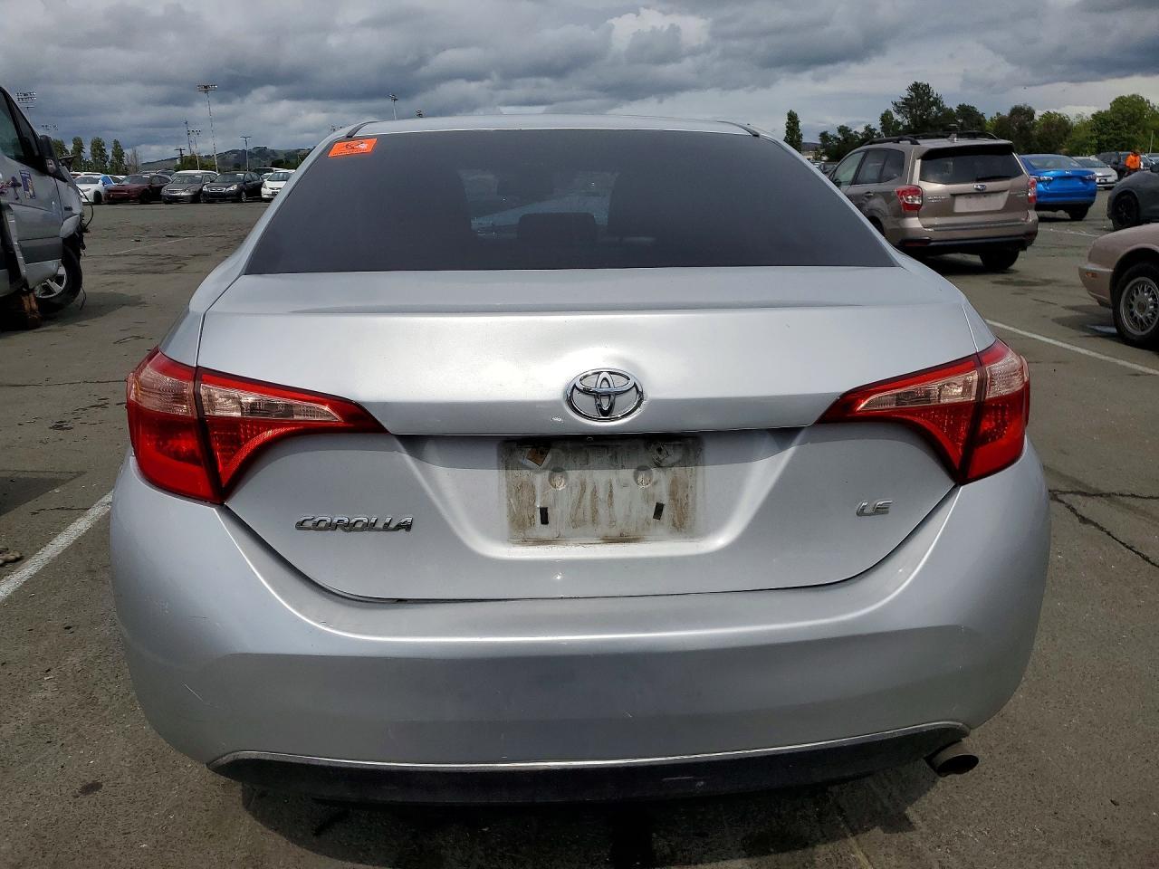 2018 TOYOTA COROLLA
