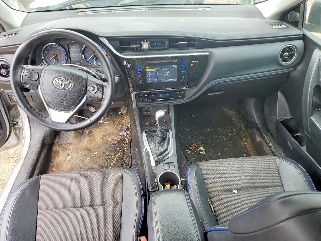 2017 TOYOTA COROLLA