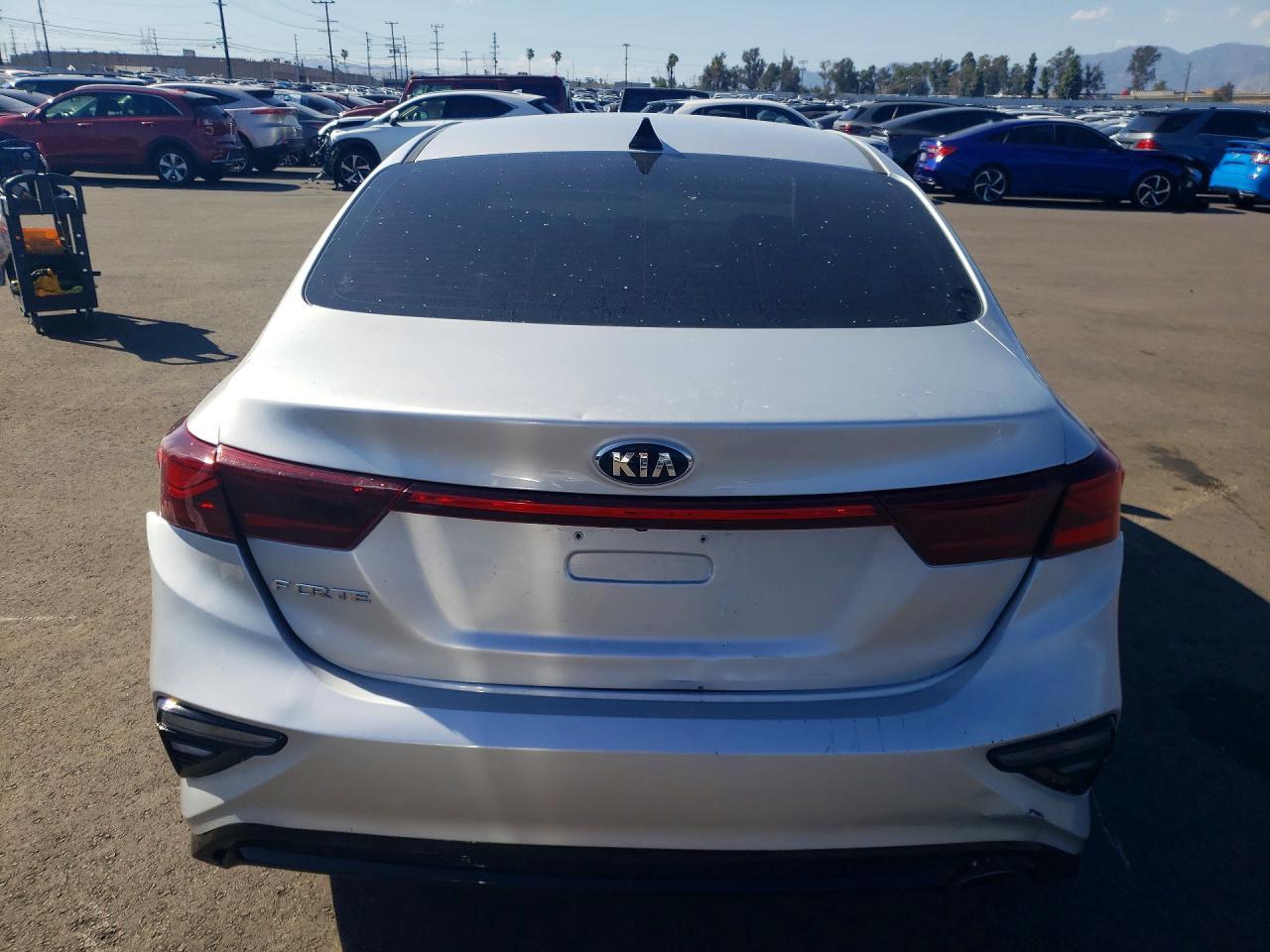 2019 KIA FORTE