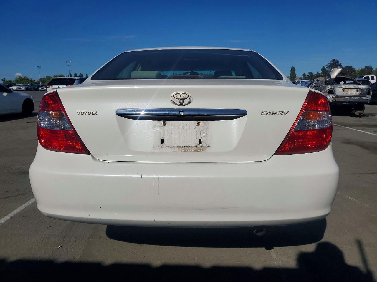 2004 TOYOTA CAMRY