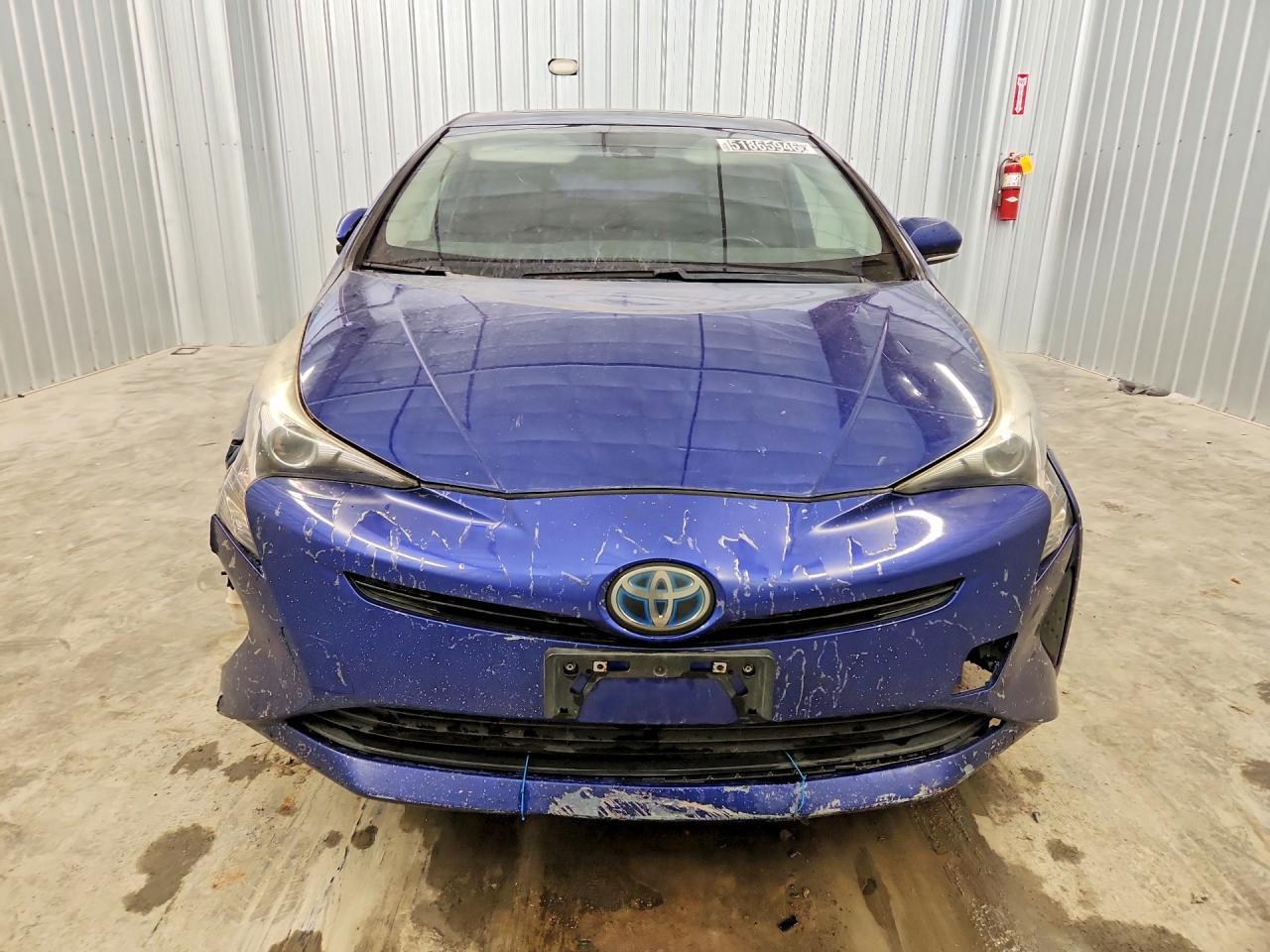 2016 TOYOTA PRIUS