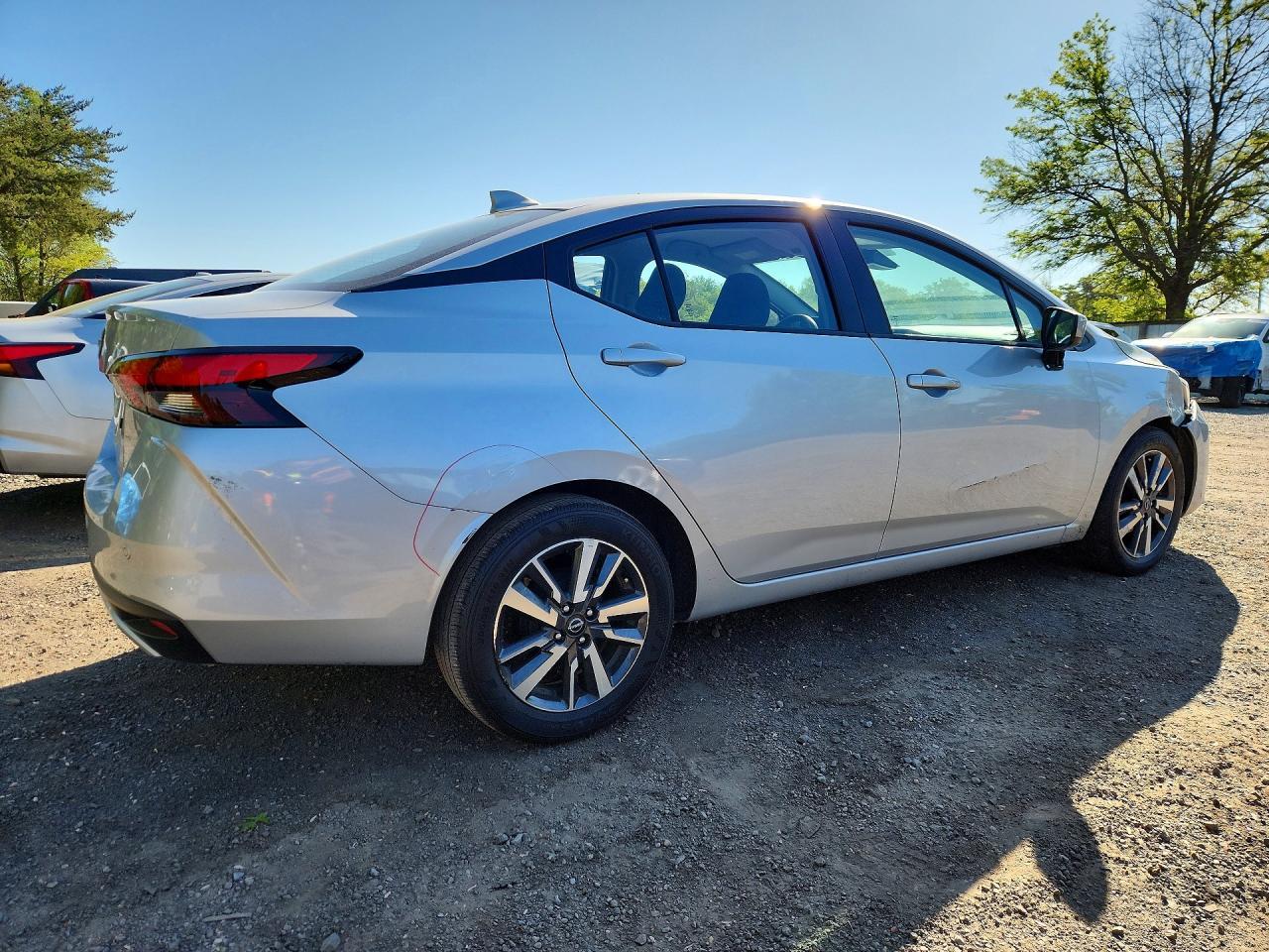 2025 NISSAN VERSA
