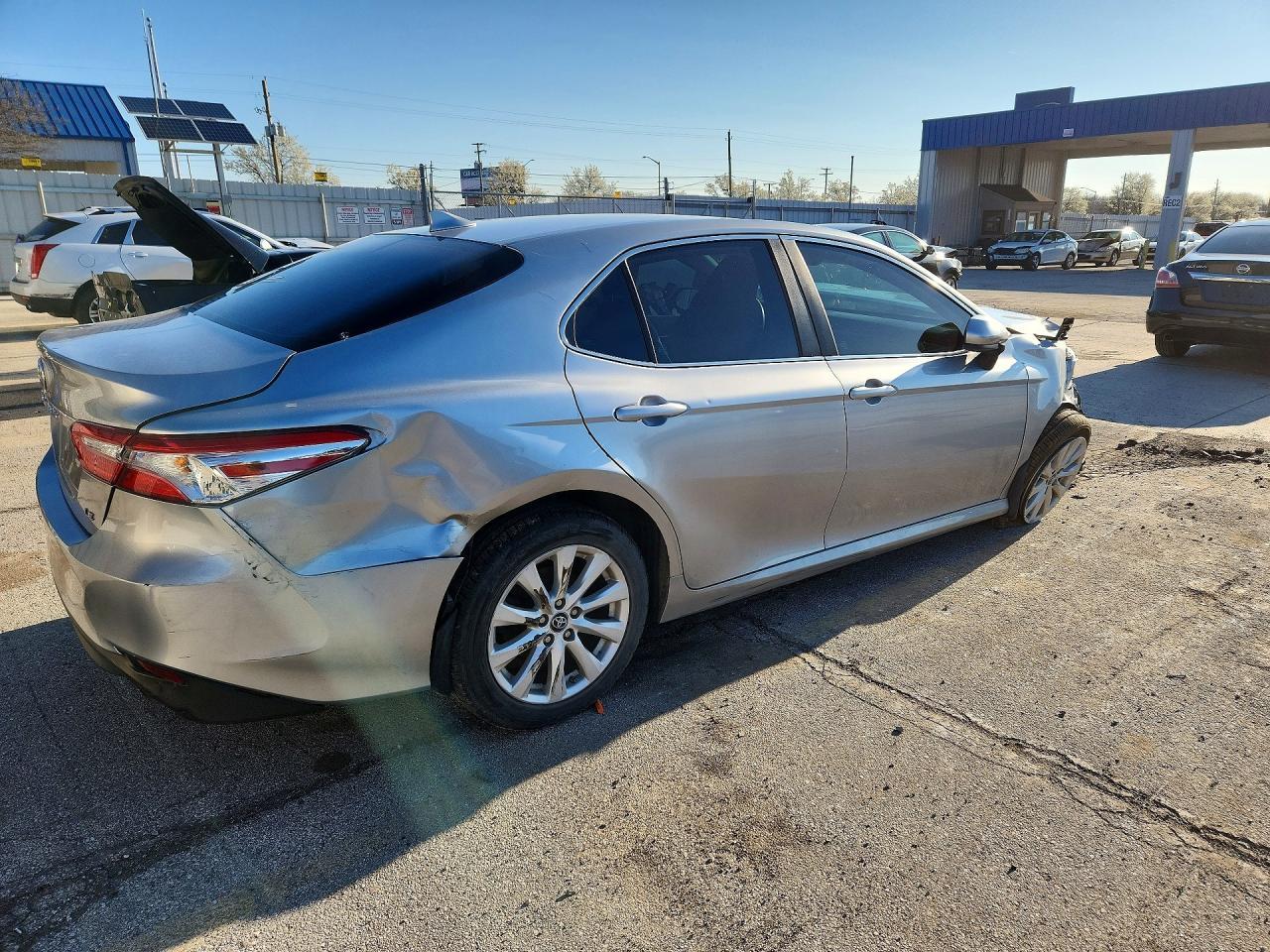 2019 TOYOTA CAMRY