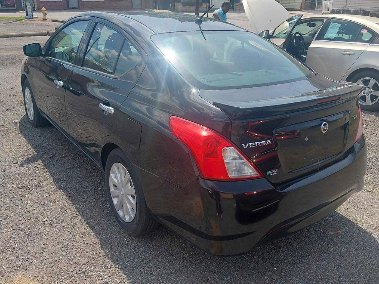 2018 NISSAN VERSA
