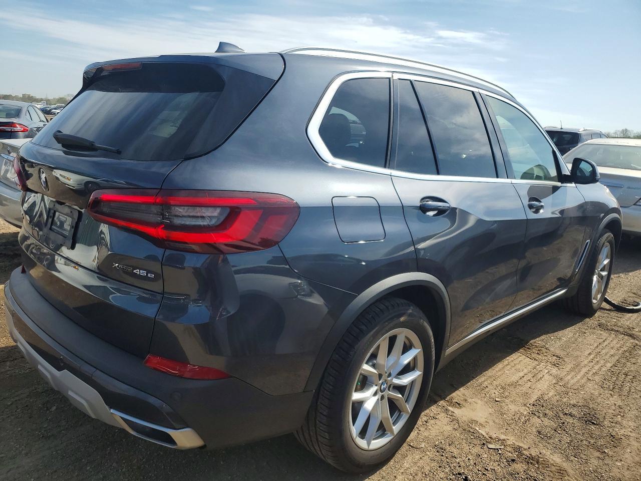 2021 BMW X5