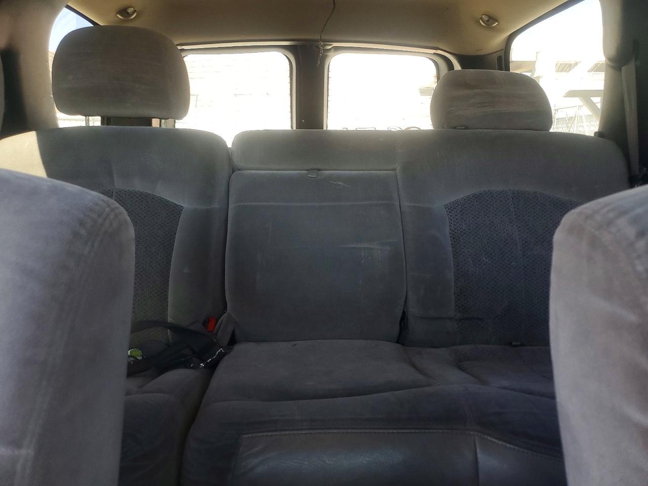 2001 CHEVROLET Tahoe