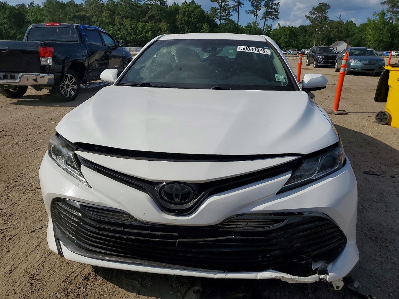 2018 TOYOTA CAMRY