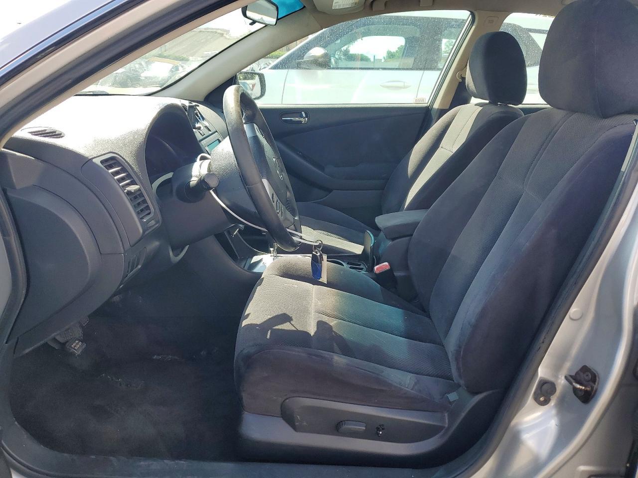 2009 NISSAN ALTIMA