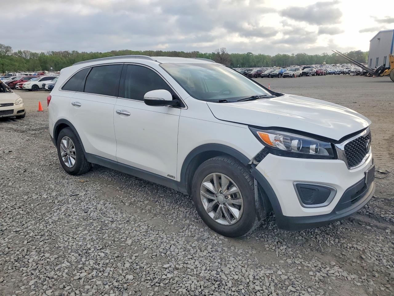 2016 KIA SORENTO