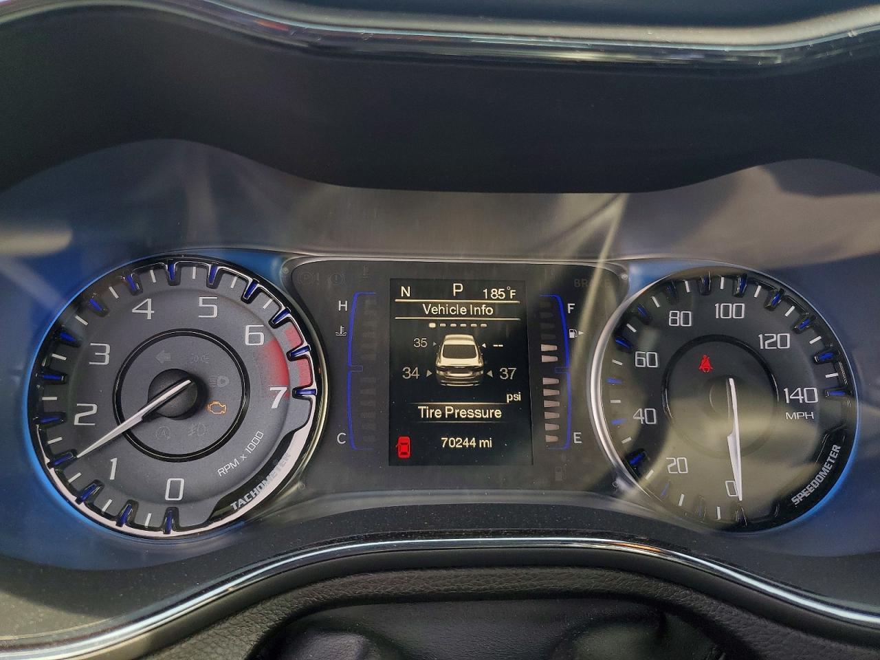 2015 CHRYSLER 200