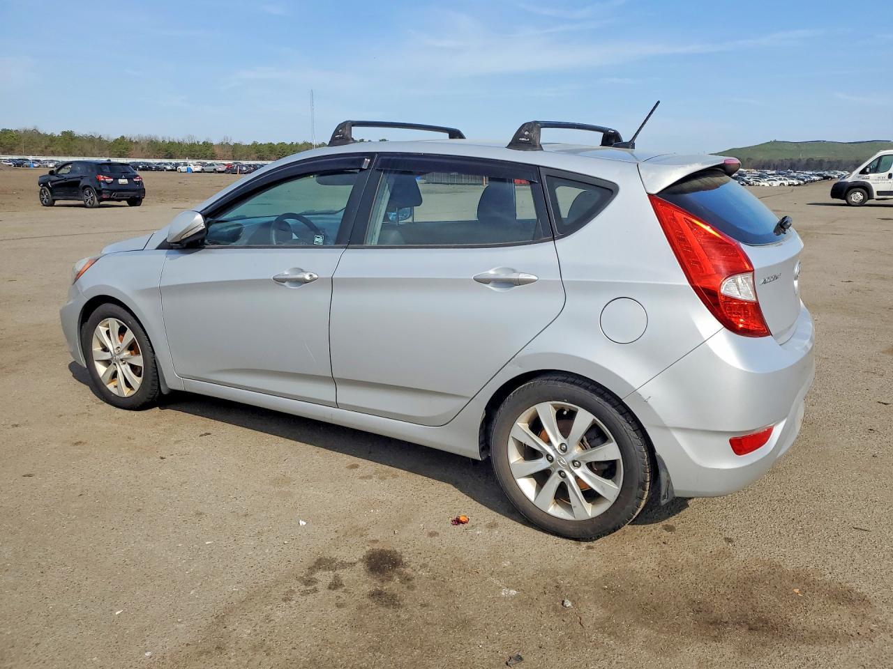 2013 HYUNDAI ACCENT