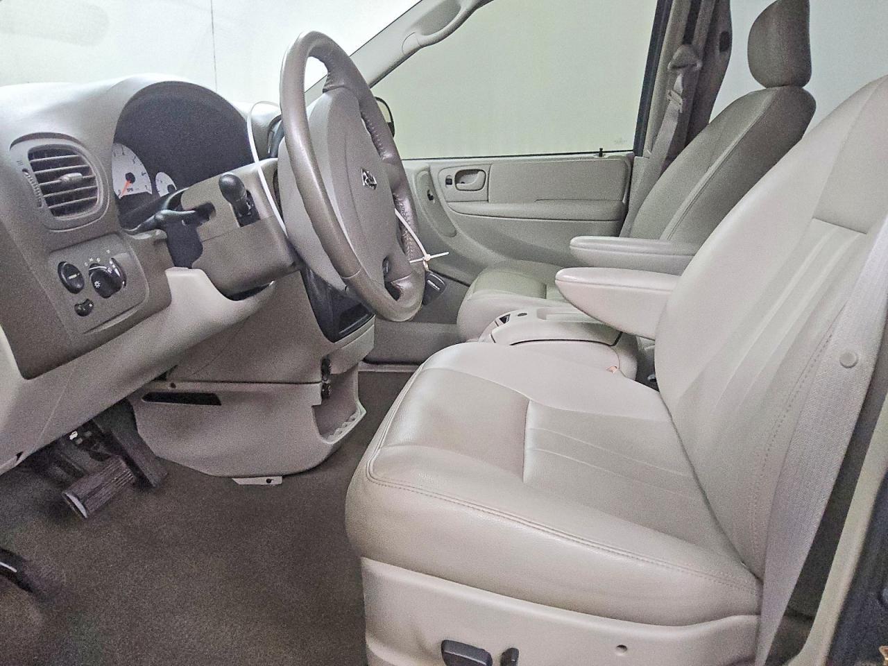 2006 DODGE GRAND CARAVAN