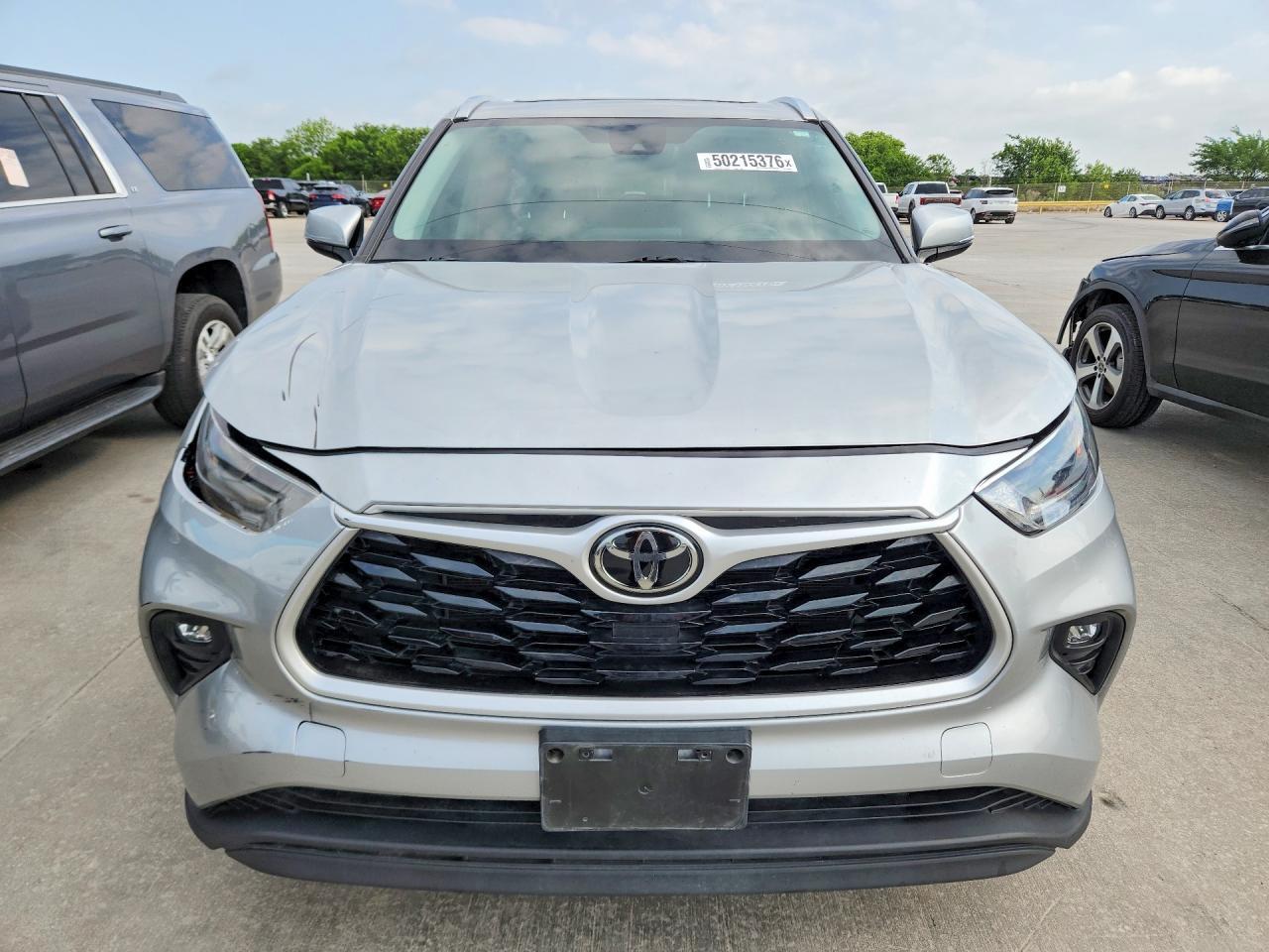 2021 TOYOTA HIGHLANDER