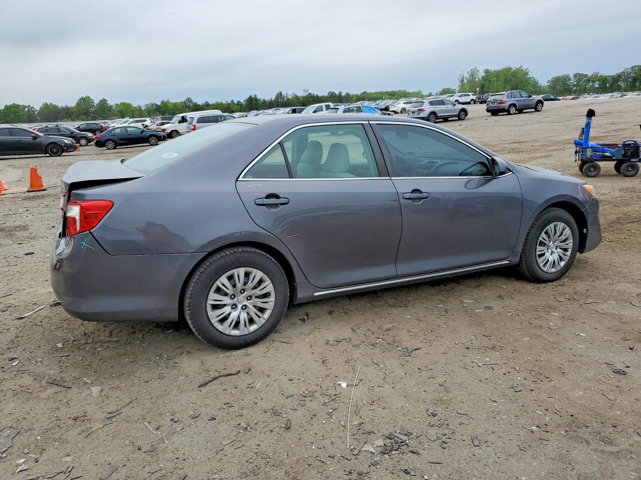 2012 TOYOTA CAMRY