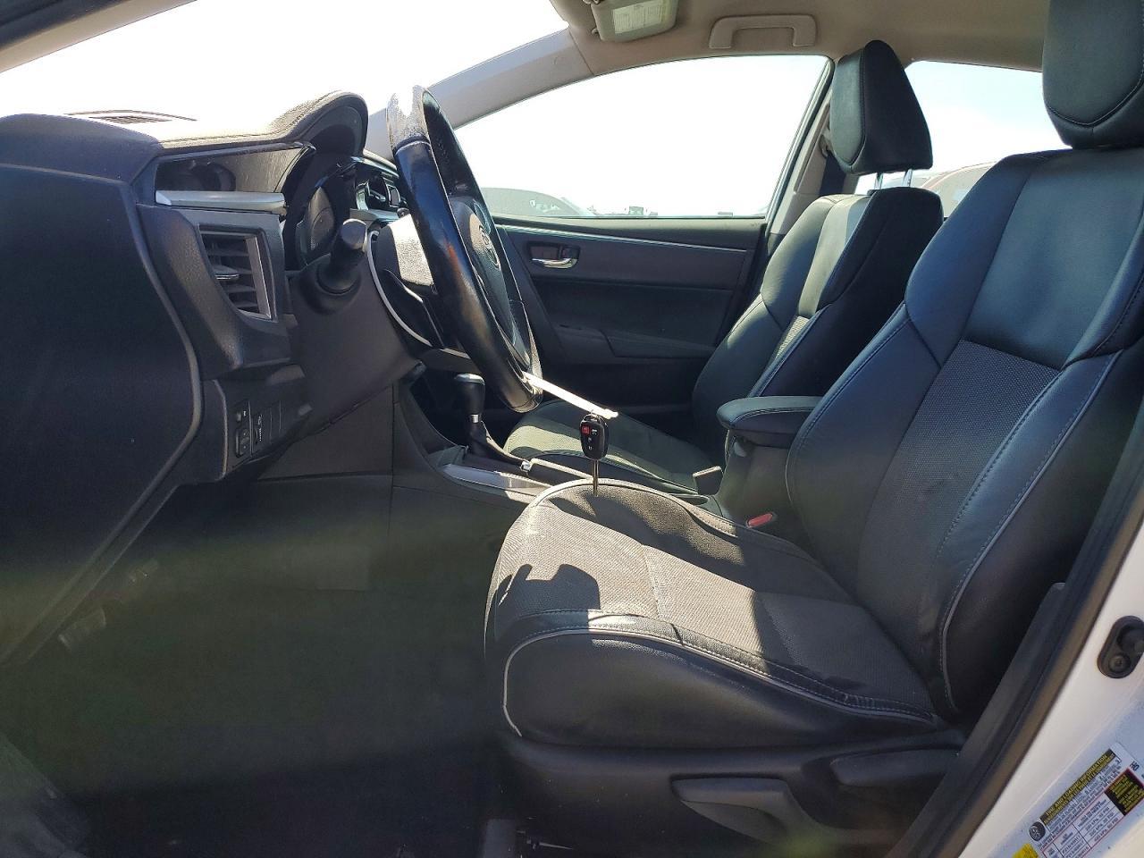 2016 TOYOTA COROLLA