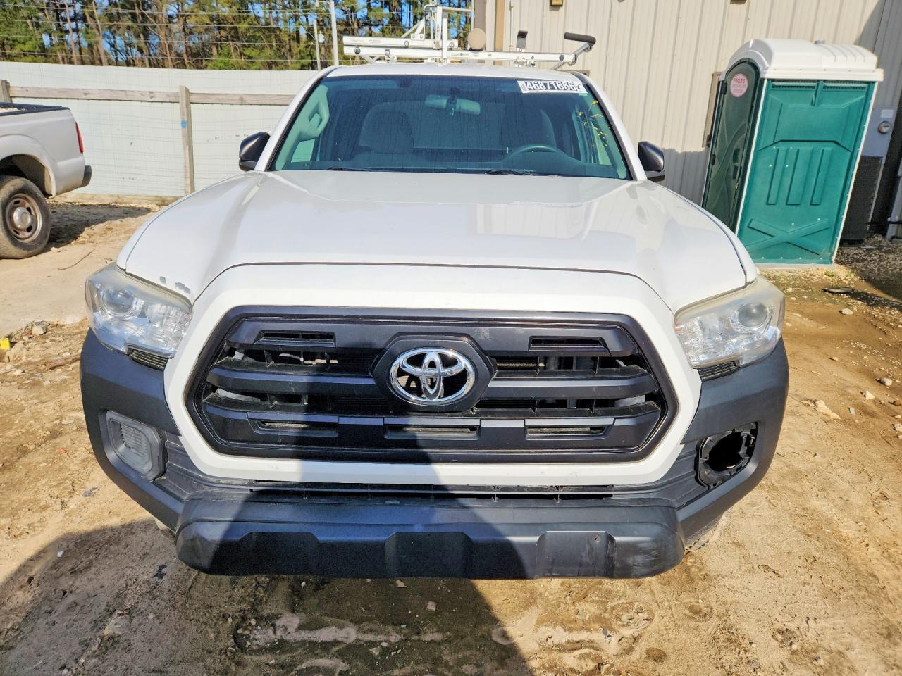 2017 TOYOTA TACOMA