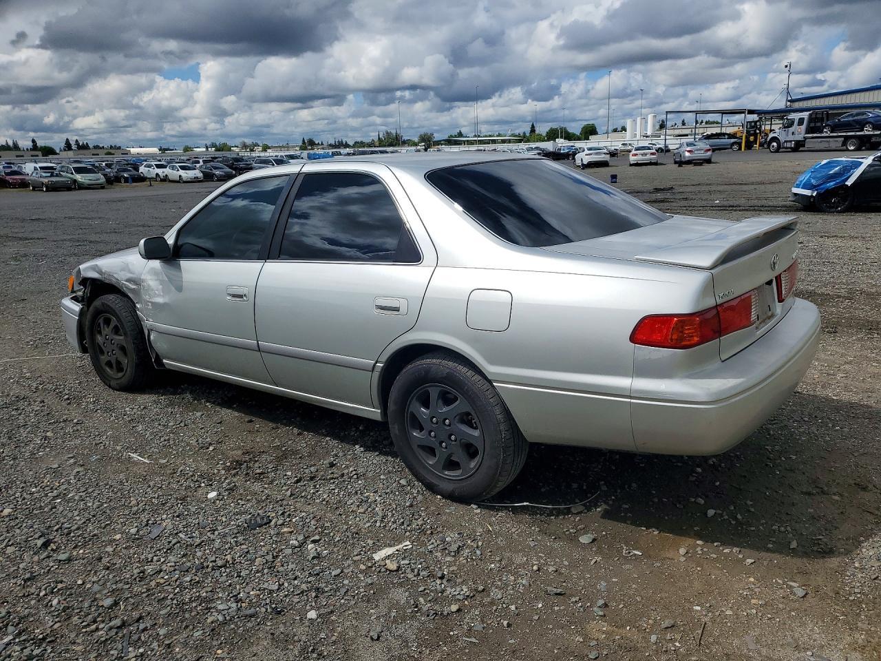 2000 TOYOTA CAMRY