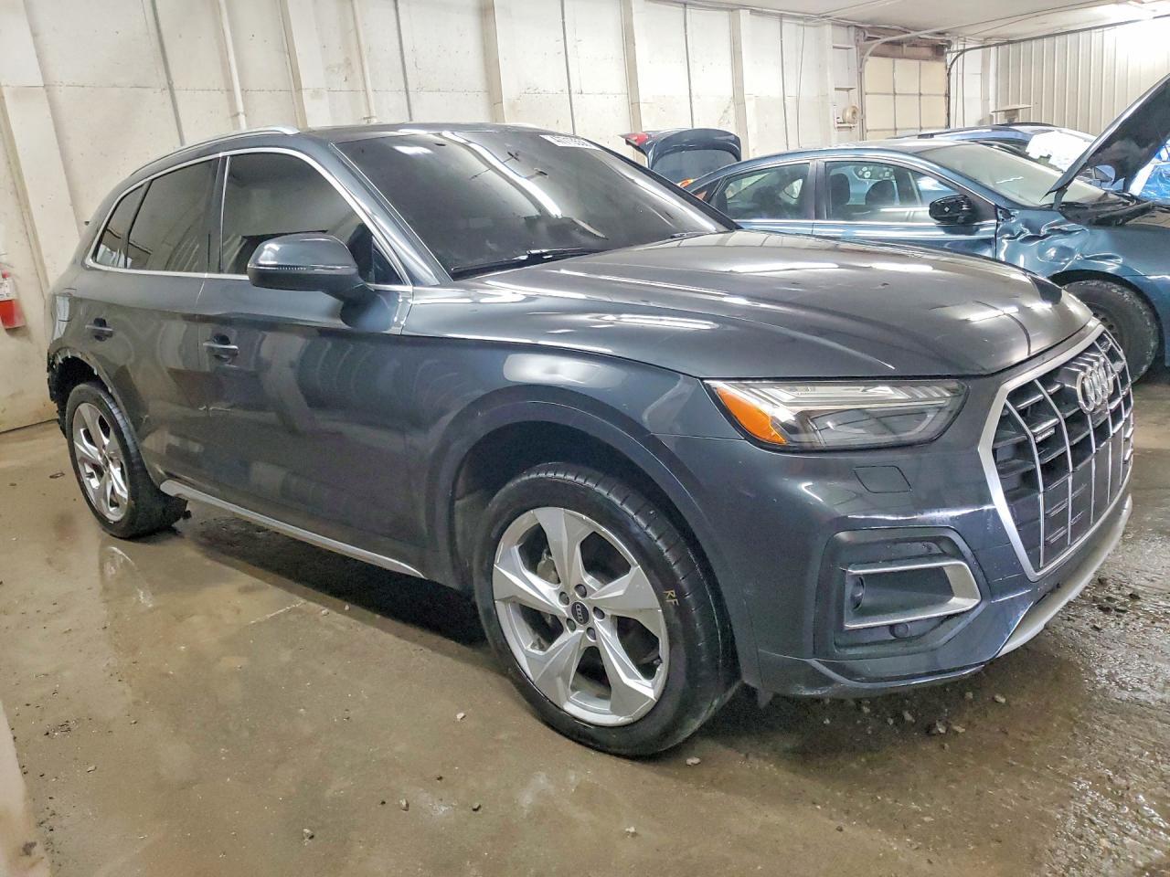 2021 AUDI Q5