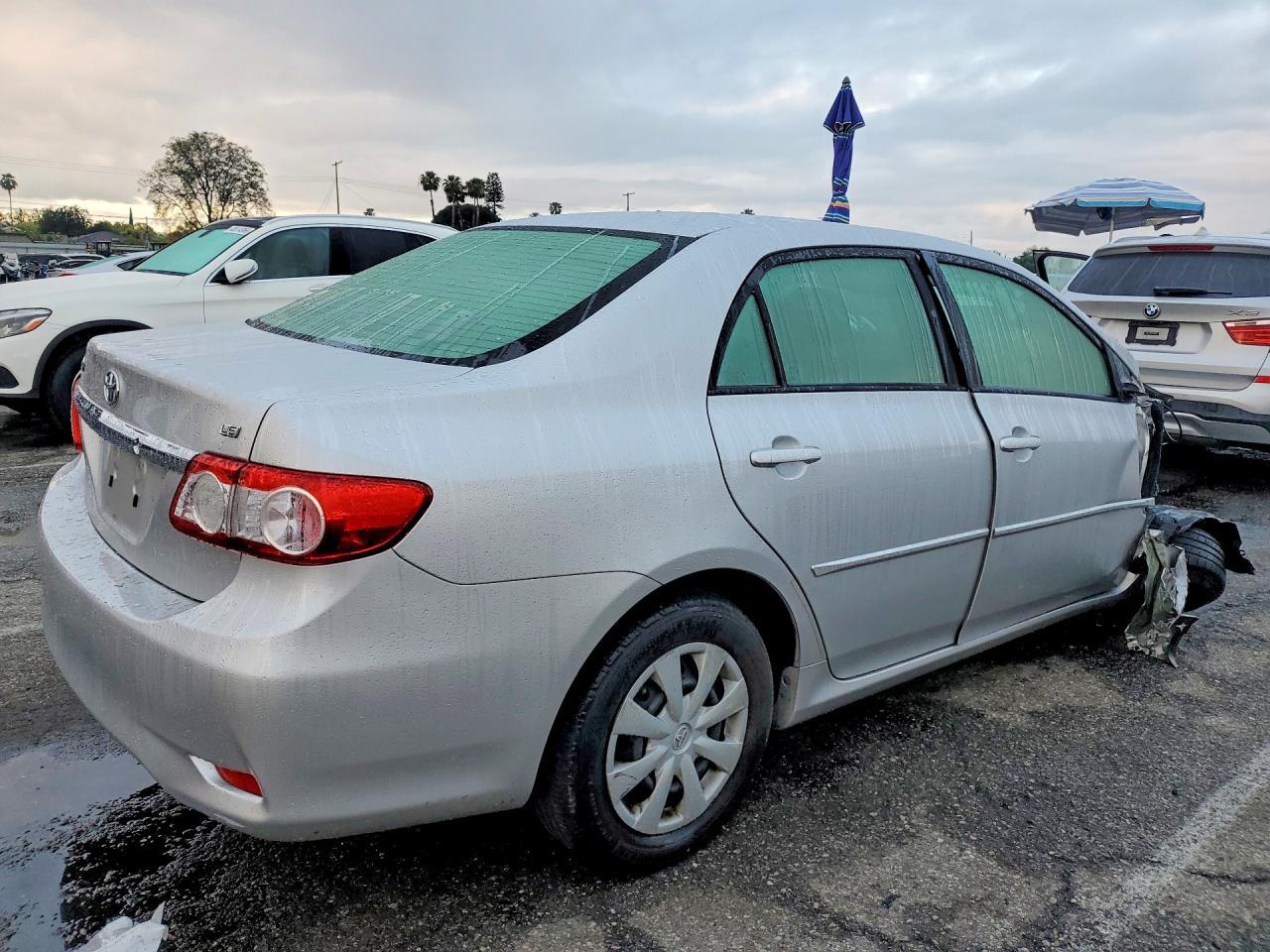 2011 TOYOTA COROLLA
