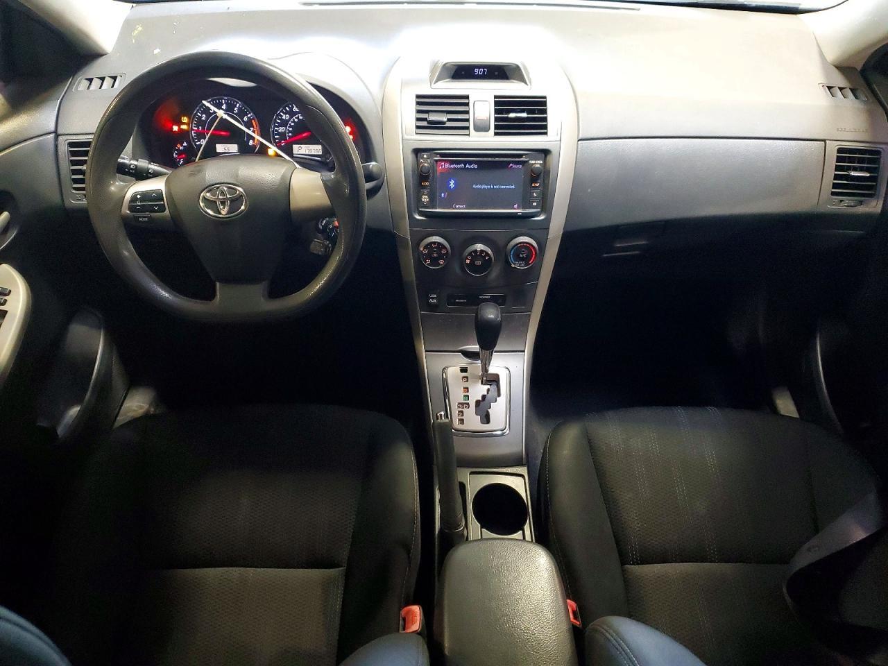 2013 TOYOTA COROLLA