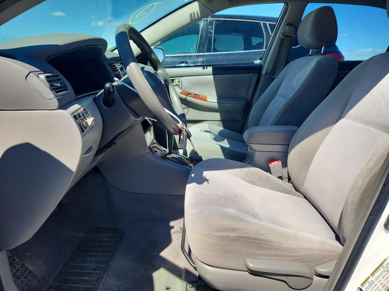 2006 TOYOTA COROLLA
