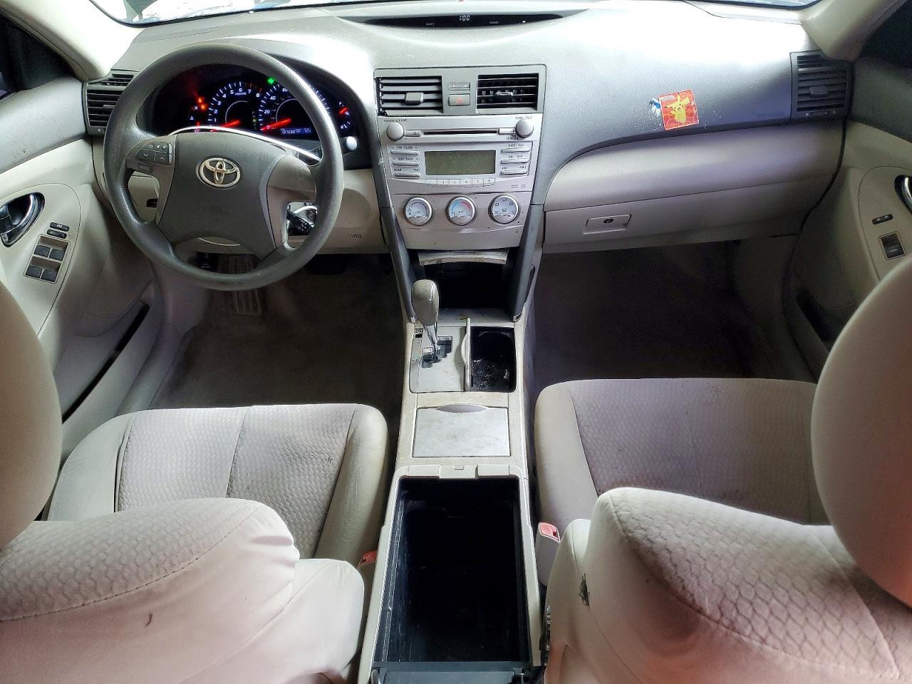 2011 TOYOTA CAMRY