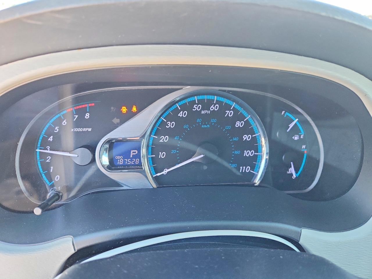 2013 TOYOTA SIENNA