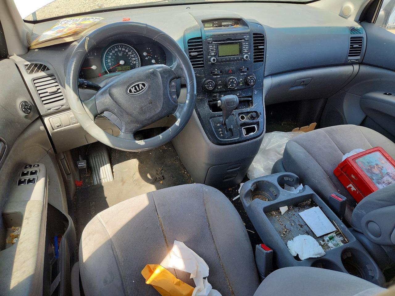 2009 KIA SEDONA