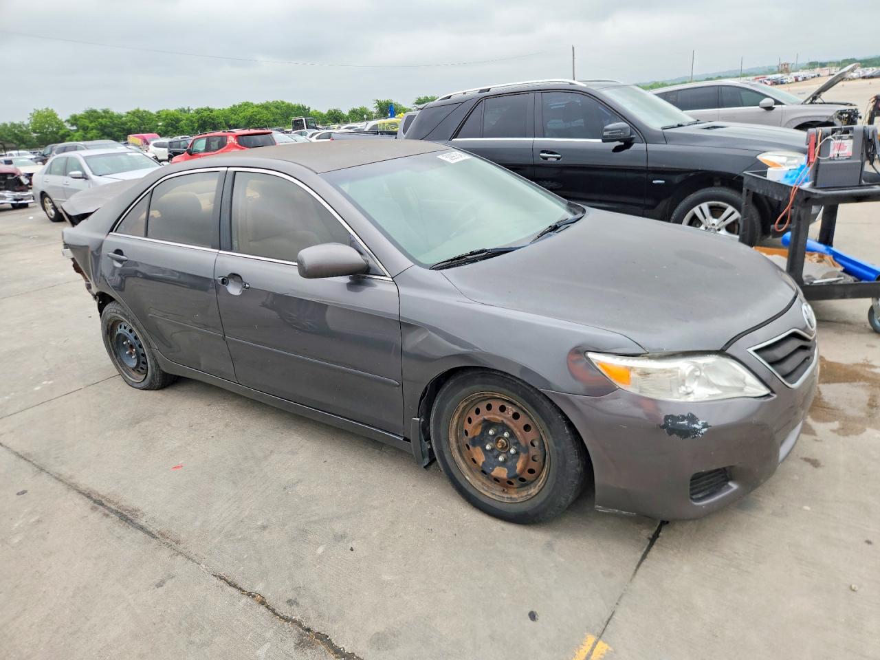 2010 TOYOTA CAMRY