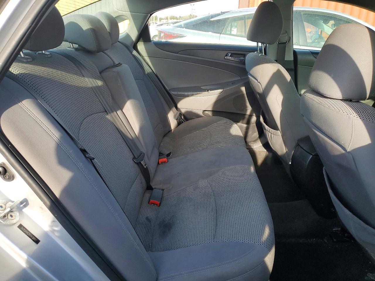 2012 HYUNDAI SONATA